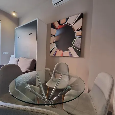 Apartment Estudios Lujosos En Triana